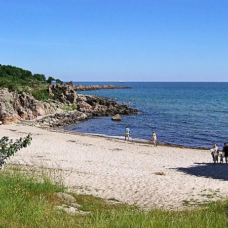 Holiday home 6 Person In Gudhjem-by Traum